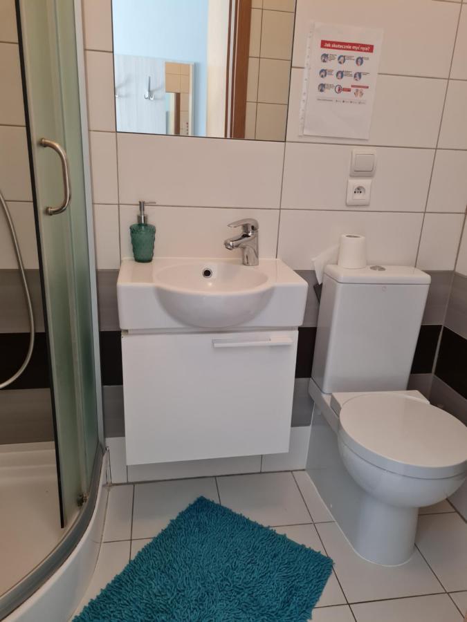 Bela - Pokoje Z Aneksami I Apartamenty Kołobrzeg Kültér fotó