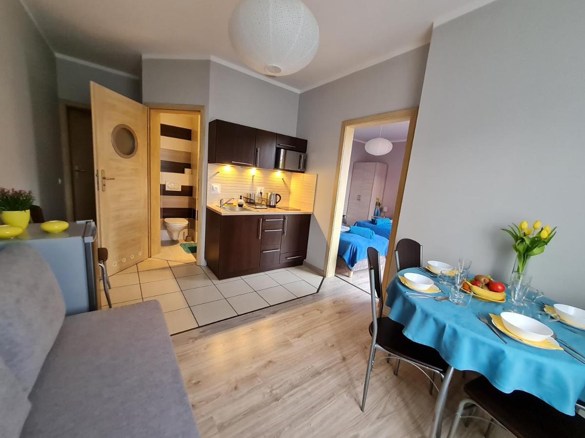 Bela - Pokoje Z Aneksami I Apartamenty Kołobrzeg Kültér fotó