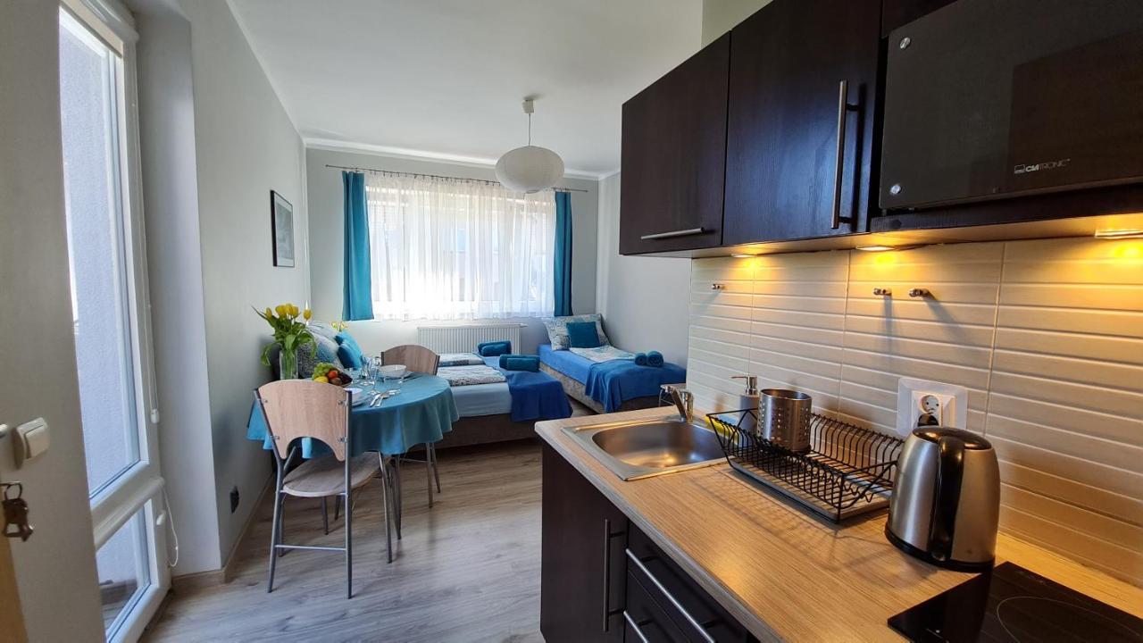 Bela - Pokoje Z Aneksami I Apartamenty Kołobrzeg Kültér fotó