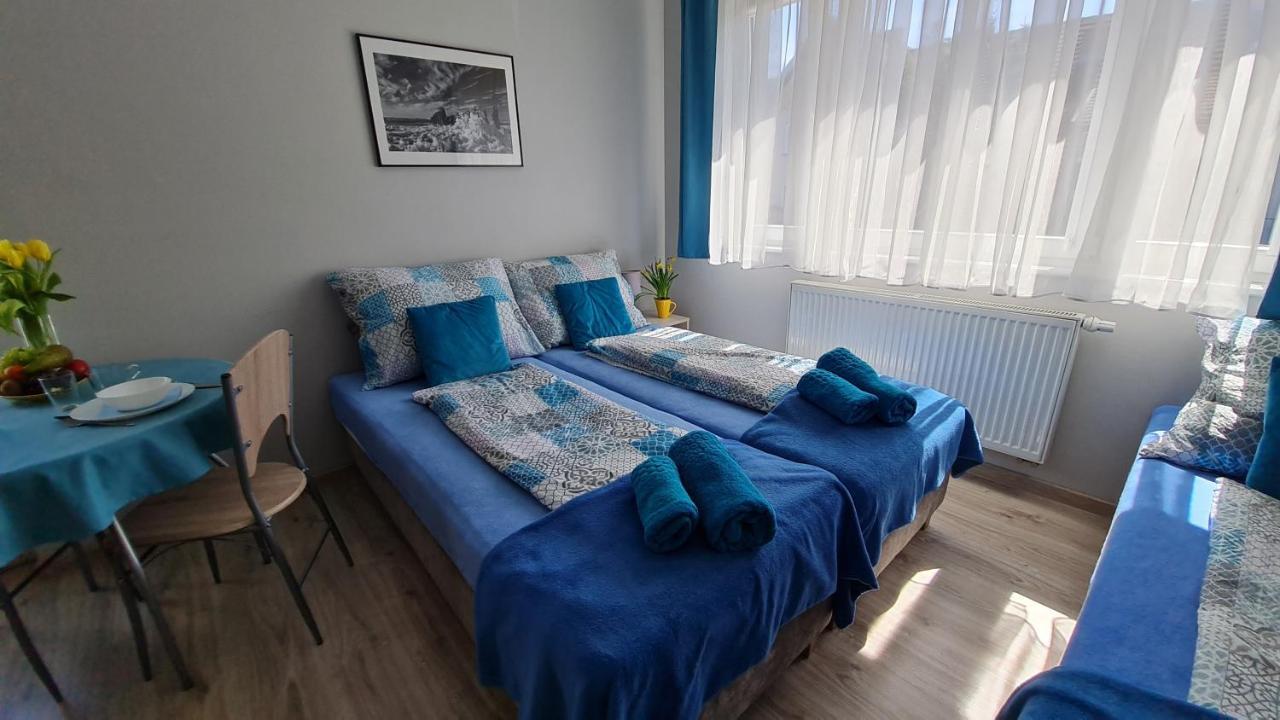 Bela - Pokoje Z Aneksami I Apartamenty Kołobrzeg Kültér fotó