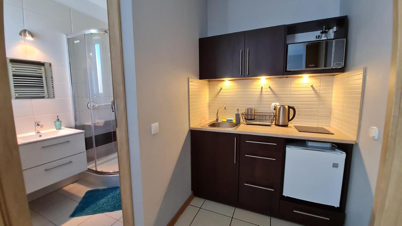 Bela - Pokoje Z Aneksami I Apartamenty Kołobrzeg Kültér fotó