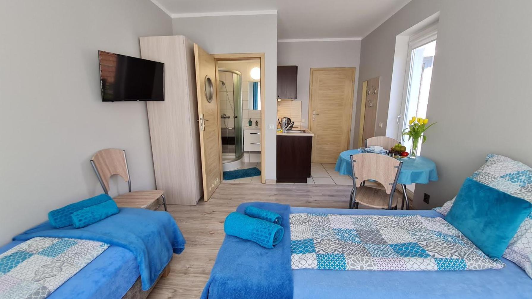 Bela - Pokoje Z Aneksami I Apartamenty Kołobrzeg Kültér fotó